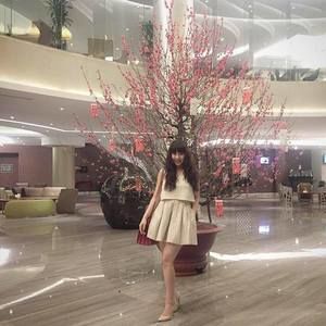 Meet your Posher, Trung